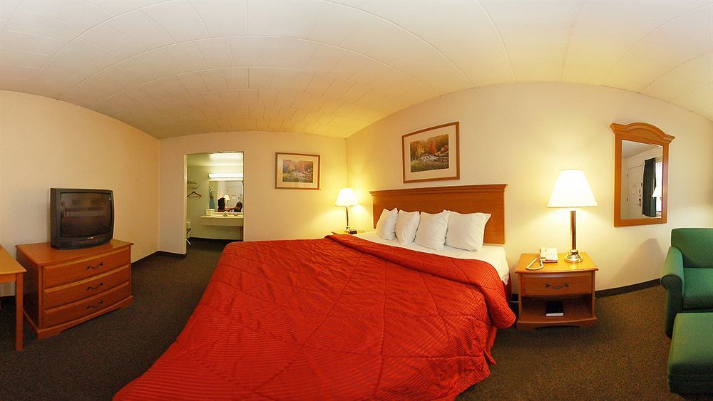 Travelodge By Wyndham Bedford Extérieur photo